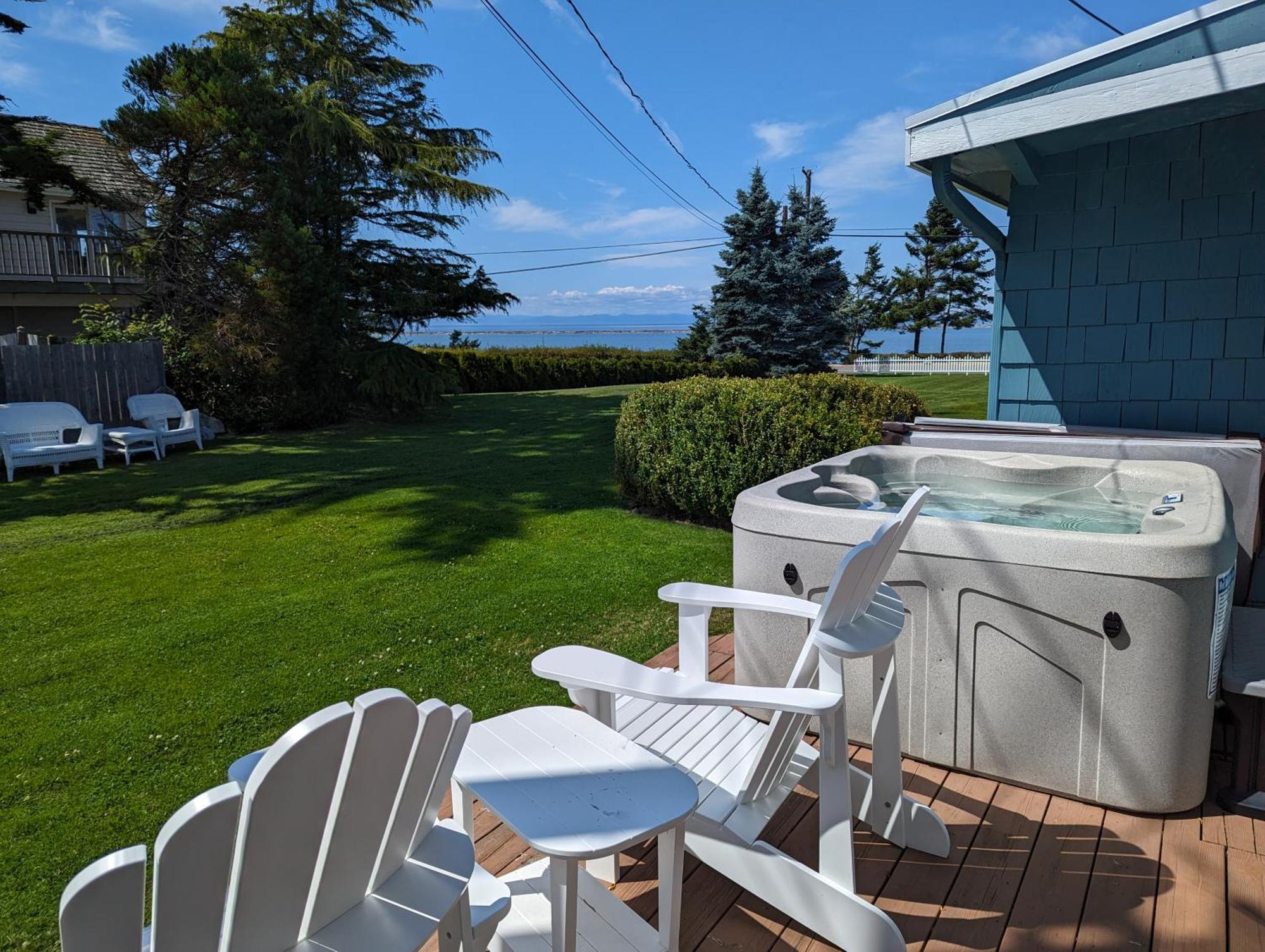 Juan De Fuca Waterfront Hotel & Cottages ซีควิม ภายนอก รูปภาพ